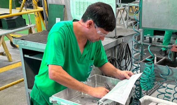 Otimização de Ciclos em Moldagem por Sopro